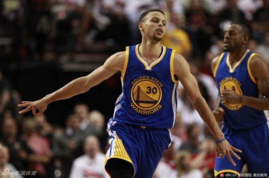 球俱乐部拥 球俱乐部拥