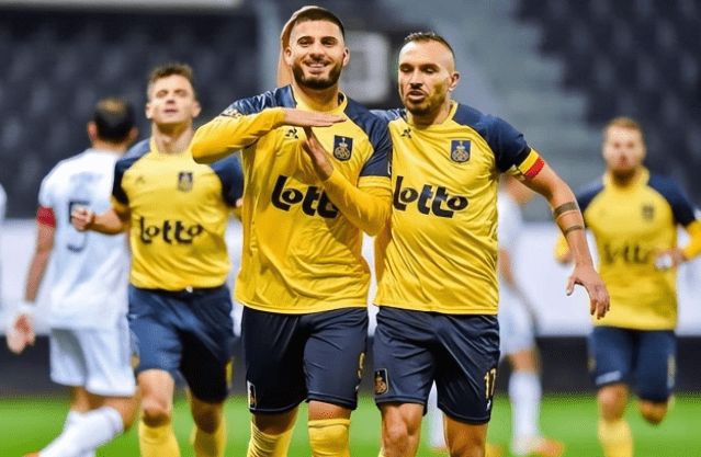 让这些年轻 让这些年轻